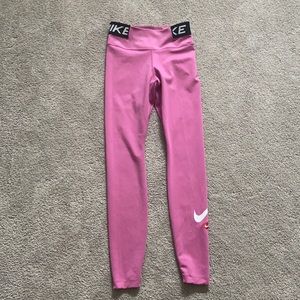Nike Pro leggings